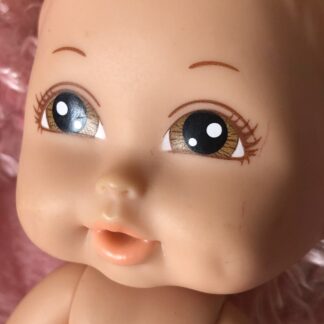 🍼 Mini Poupon Trop Chou : L'Aventurier Articulé au Style Manga 20 cm ! 🍼